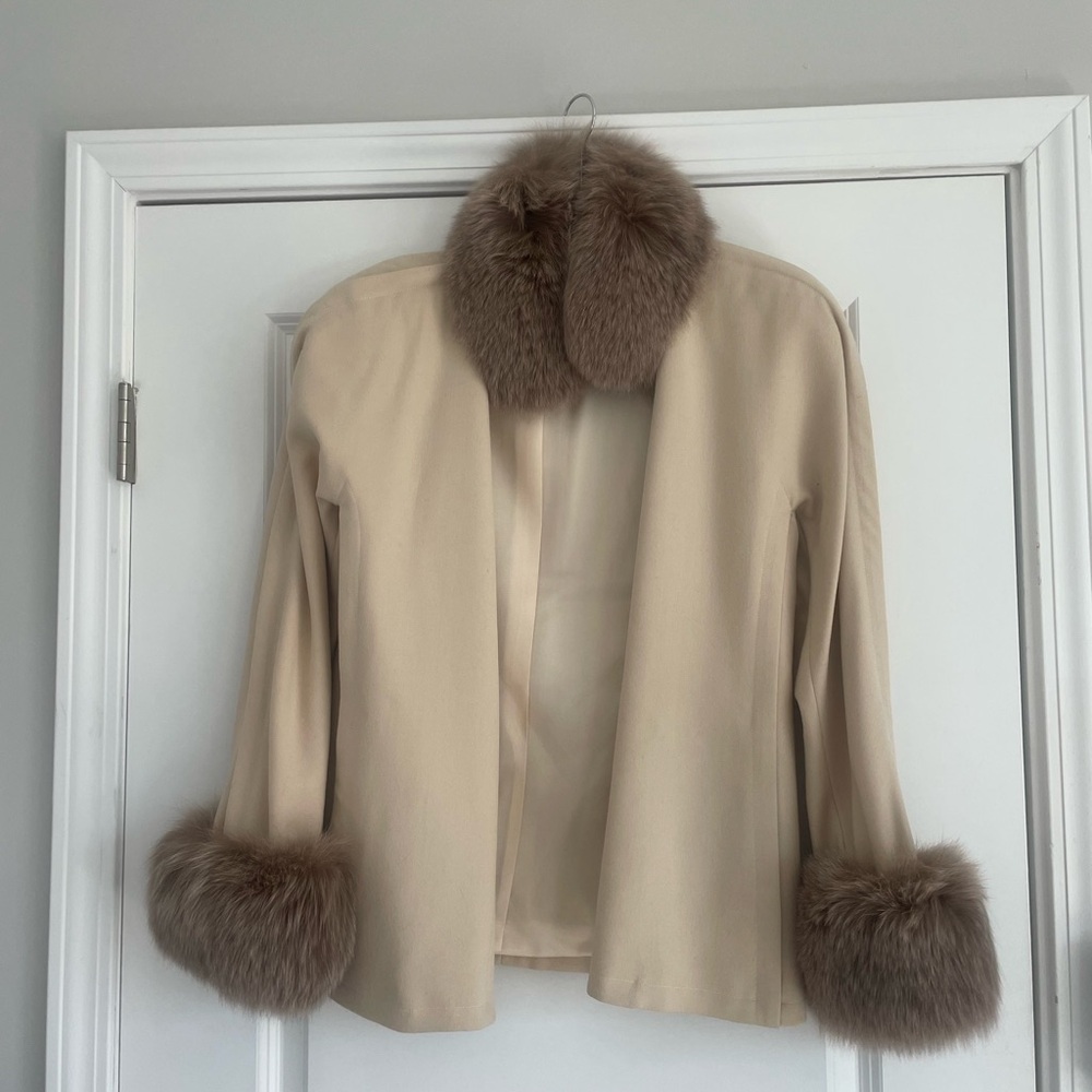Cream Blazer with Plush Fur Trim